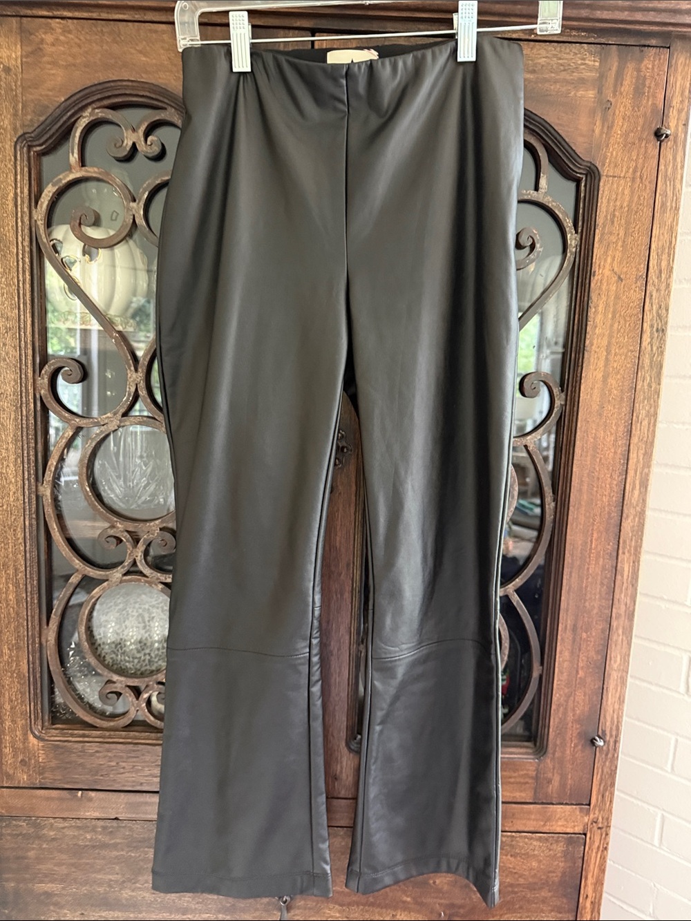 Tuckernuck Ashford Black Faux Leather Crop Bootcut Pants